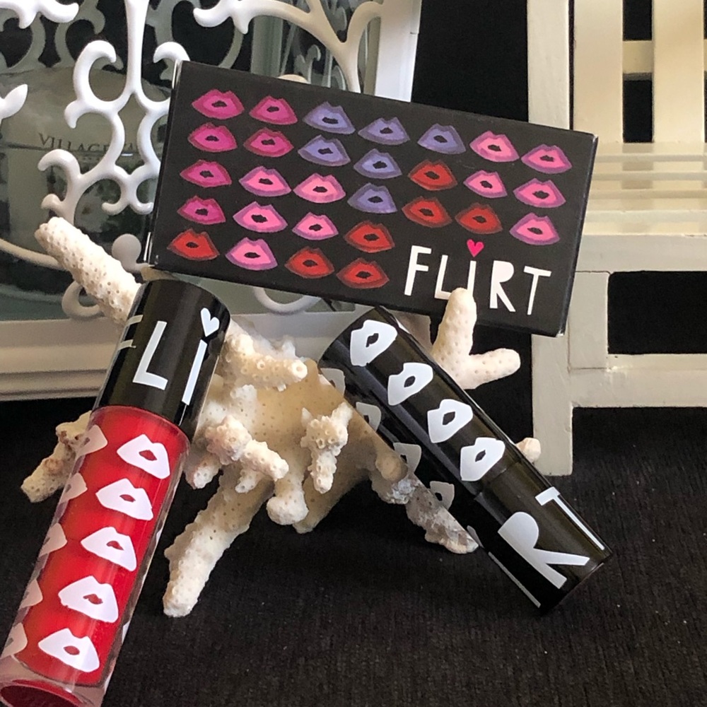 Flirt Cosmetics Chic Happens Ombre Lip Kit
